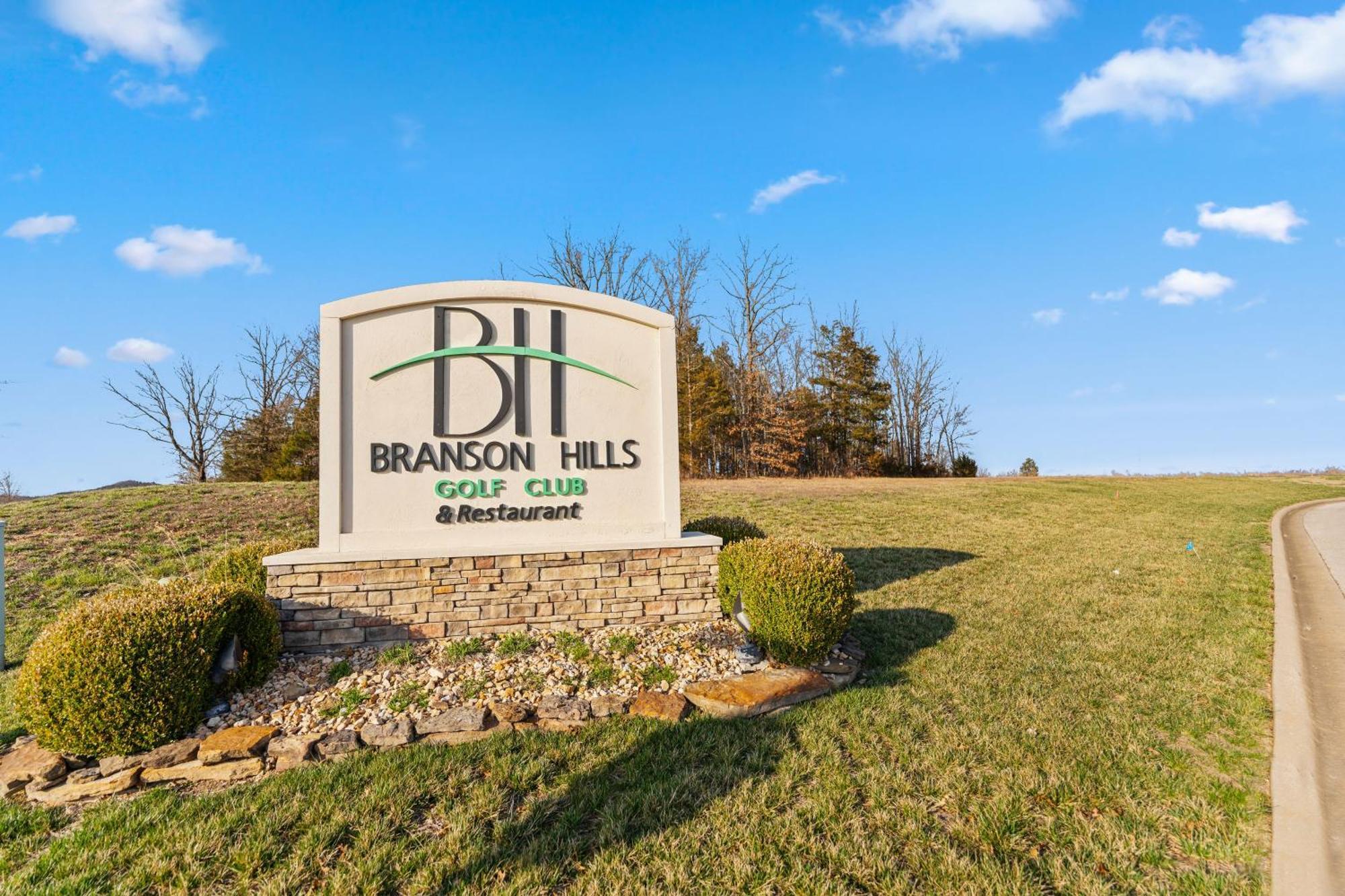 Personal Getaway. Golf Resort Gem. Great Location! Branson Bagian luar foto